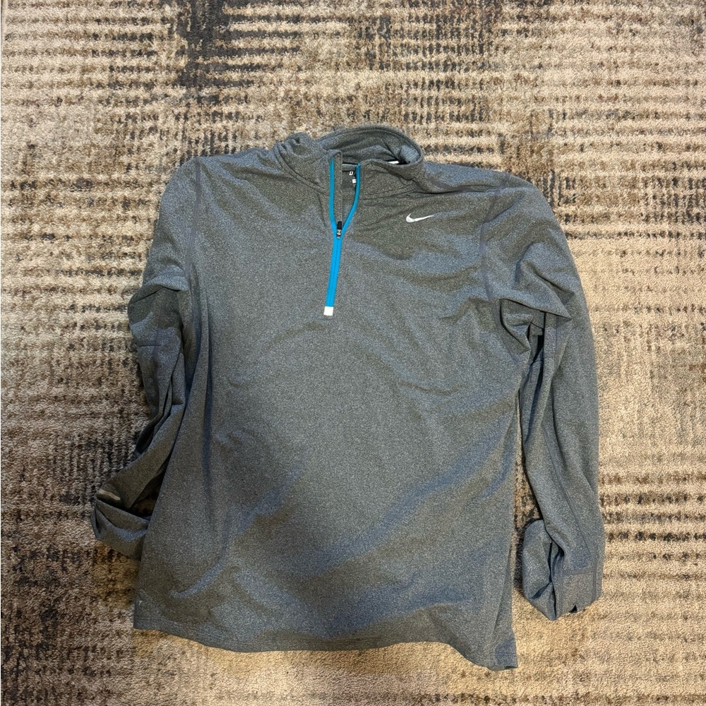 Nike element quarter zip Jackets
